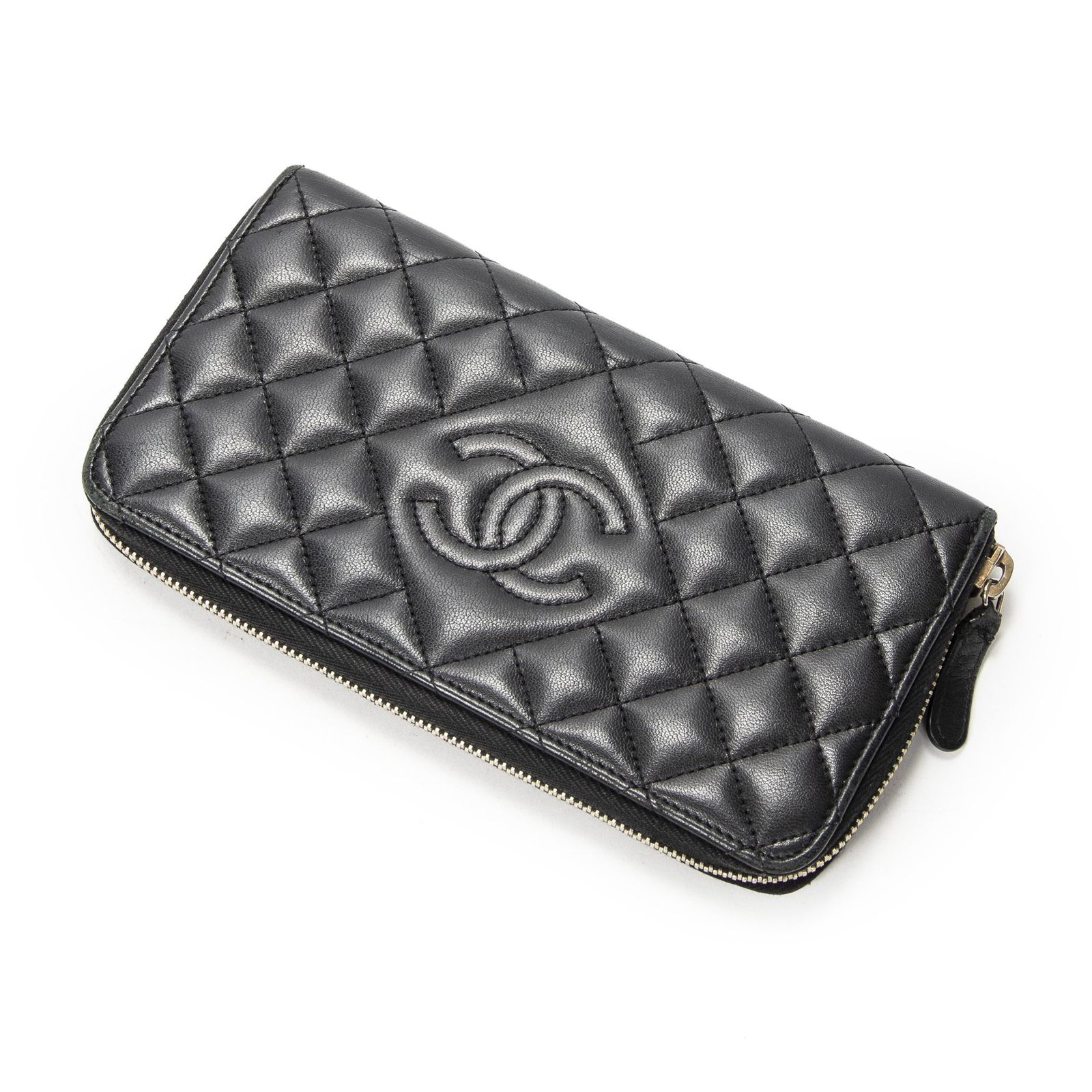 [中古] CHANEL シャネルジップアラウンドウォレット黒マトラッセラムスキンレザーAB