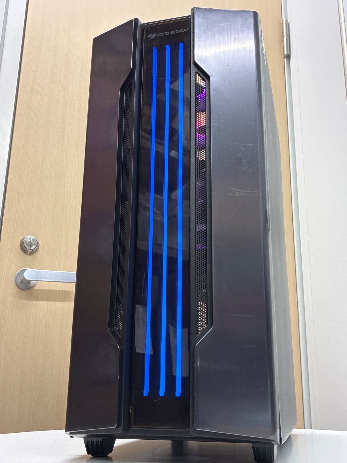【タイムセール 本日17時まで】ゲーミングPC RTX2080 SUPER i7-9700K メモリ16GB COUGAR 記憶媒体なし