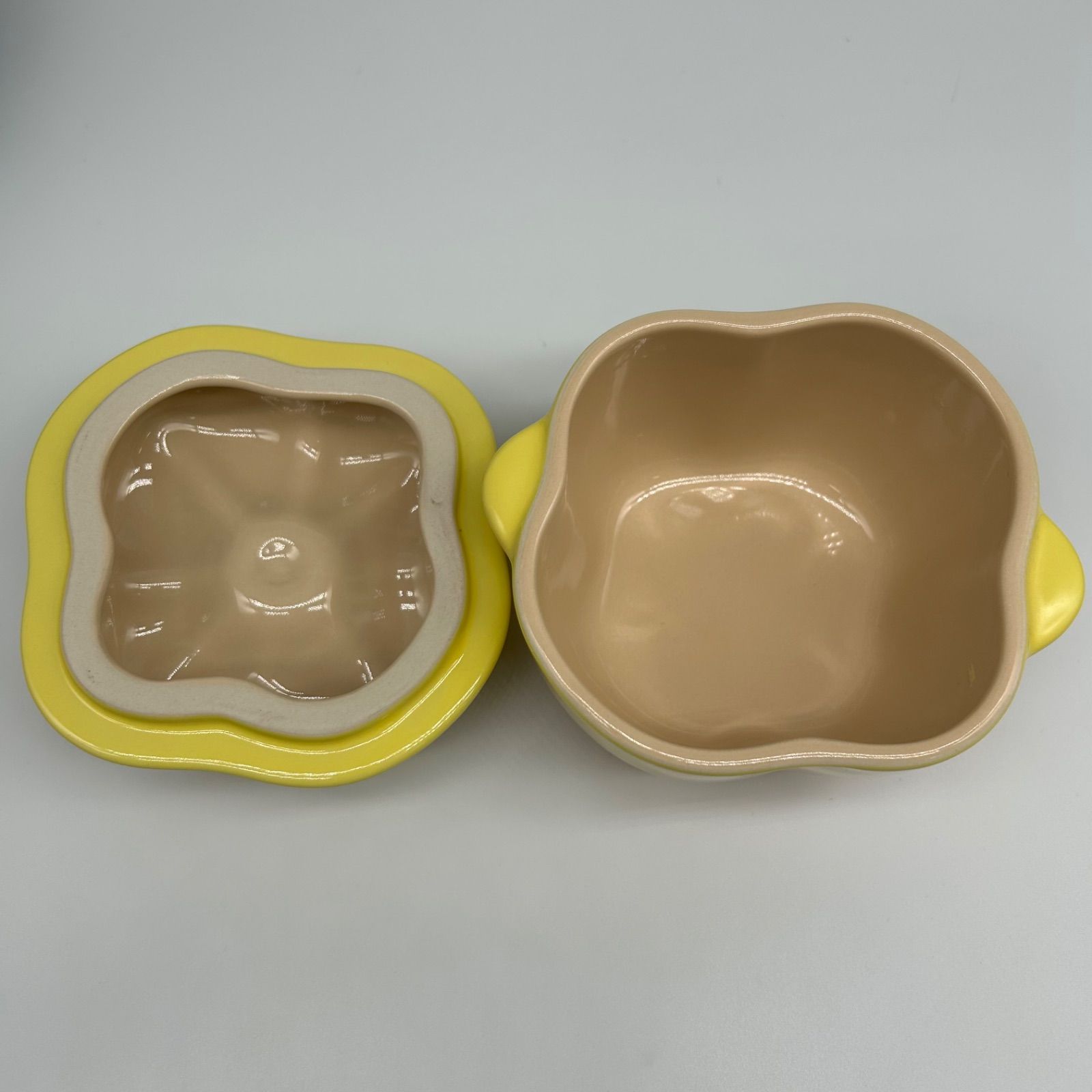 LE CREUSET ルクルーゼ ココット ミニ ピーマン 4点セット LE CREUSET ルクルーゼ ココット ミニ ピーマン 4点セット