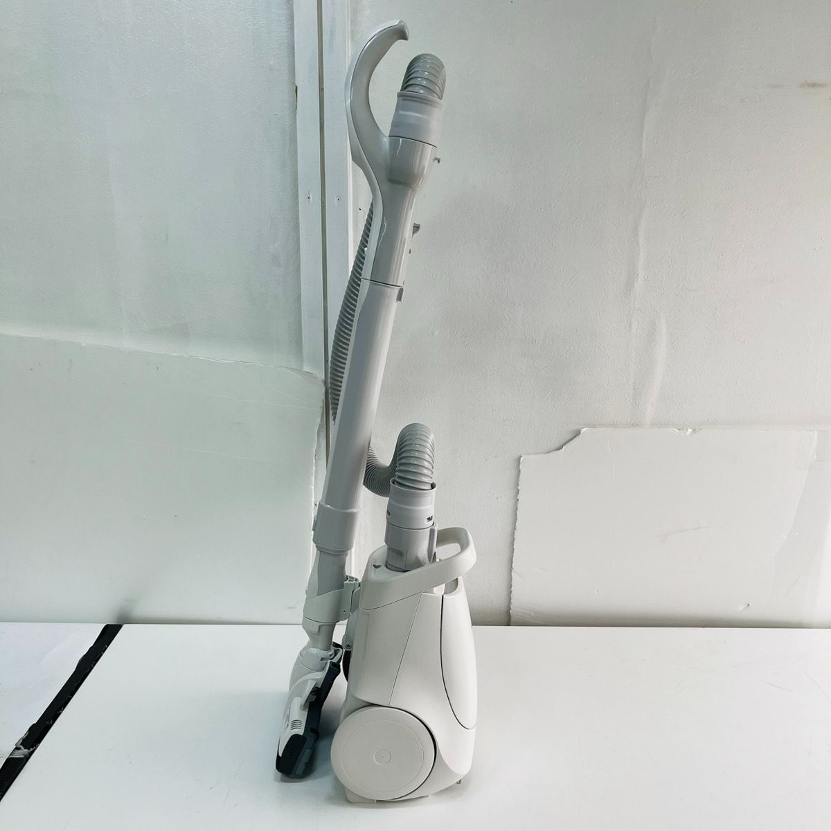 Panasonic パナソニック 掃除機 MC-PJ24G-C 2025年製 - メルカリ
