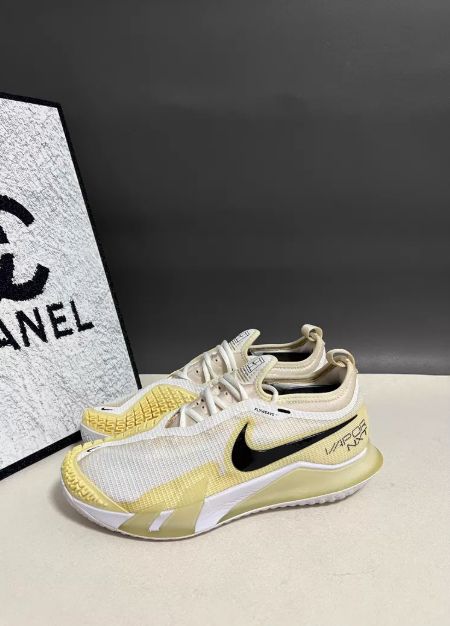 正規品 NIKE リアクト Vapor NXT HC テニスシューズ 255
