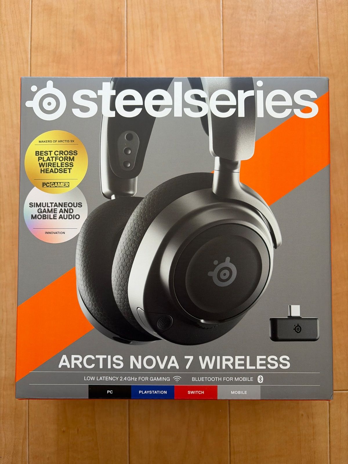 SteelSeries ワイヤレスゲーミングヘッドセット Arctis Nova 7(RE