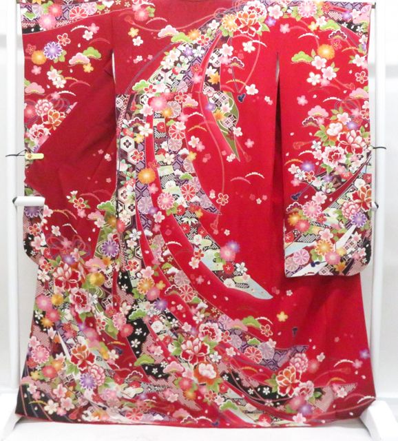 【京松】振袖 金駒刺繍 貸衣裳屋処分品 古典花文様 着物 正絹 身丈約171cm 裄丈約65cm r8z06-140