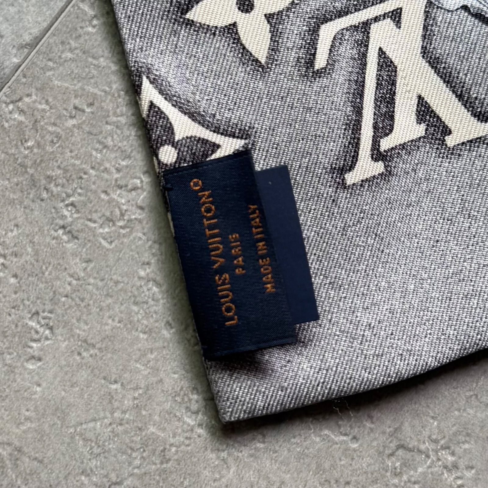 LOUIS VUITTON ルイ・ヴィトン バンドー・モノグラム M78227 スカーフ