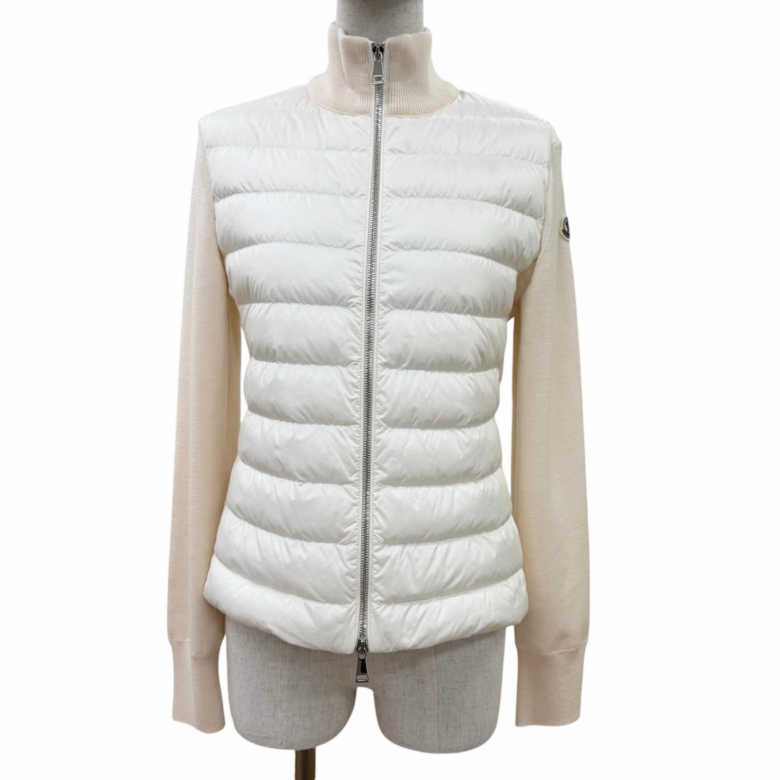 極美品☆MONCLER モンクレール 2023年製 ロゴワッペン ニット切替 ダウンジャケット ホワイト XS 正規品 レディース