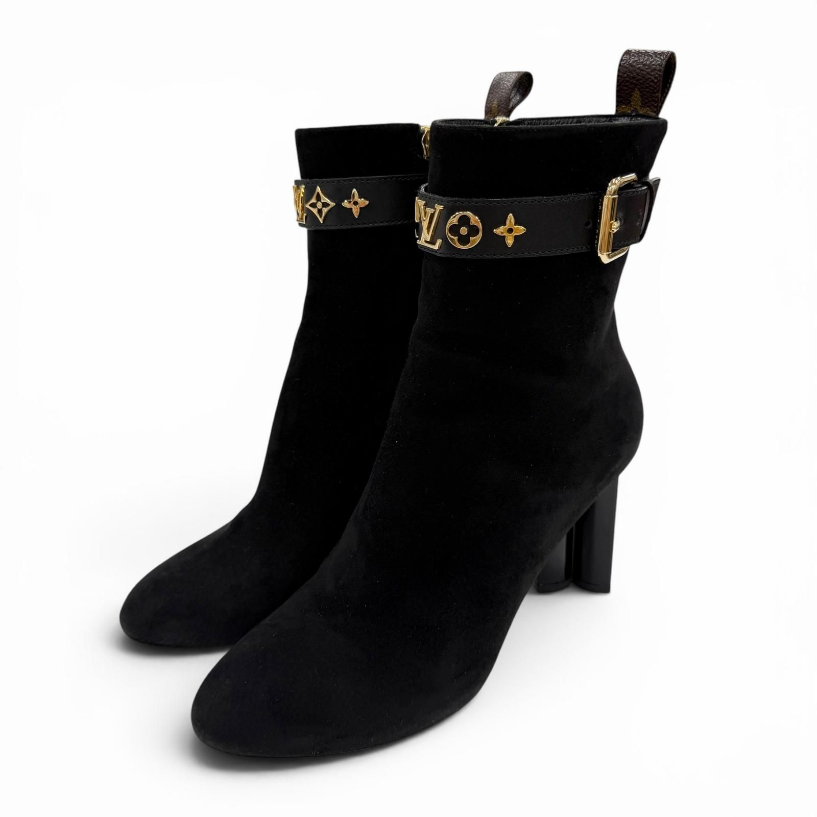 美品◇LOUIS VUITTON ルイヴィトン シルエットライン スウェードレザー モノグラム フラワーヒール LVロゴ ショートブーツ ブラック ゴールド金具 36.5 イタリア製 レディース