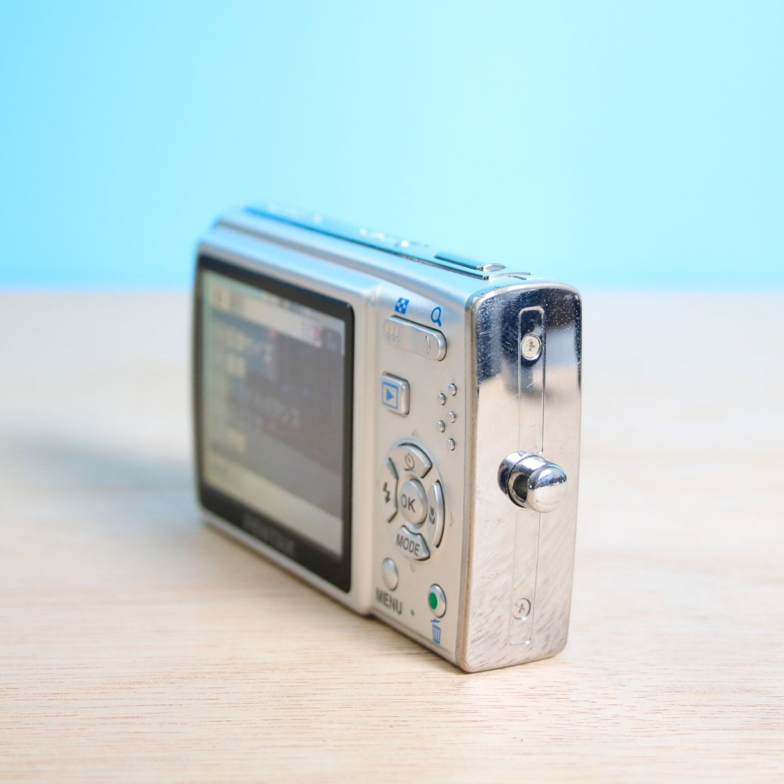 完動品❁美品 PENTAX Optio M30 シルバー コンパクトデジタルカメラ