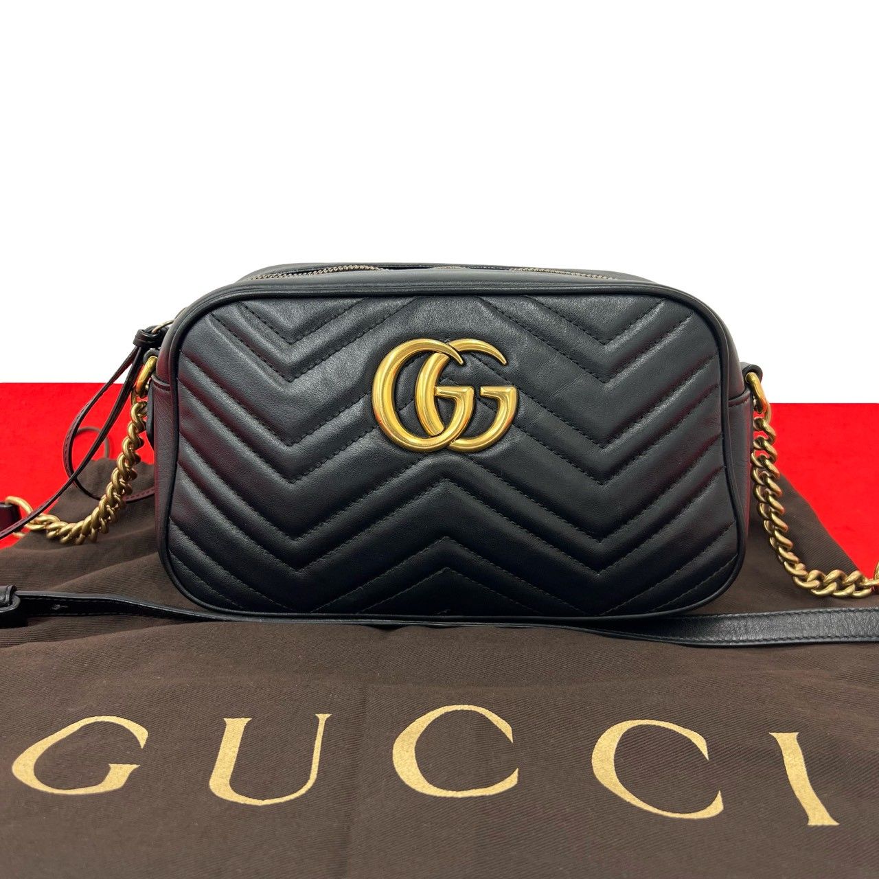 【極美品】GUCCI グッチ GGマーモント ショルダーバッグ 極 美品 袋付き GUCCI グッチ GGマーモント ロゴ 金具 キルティング