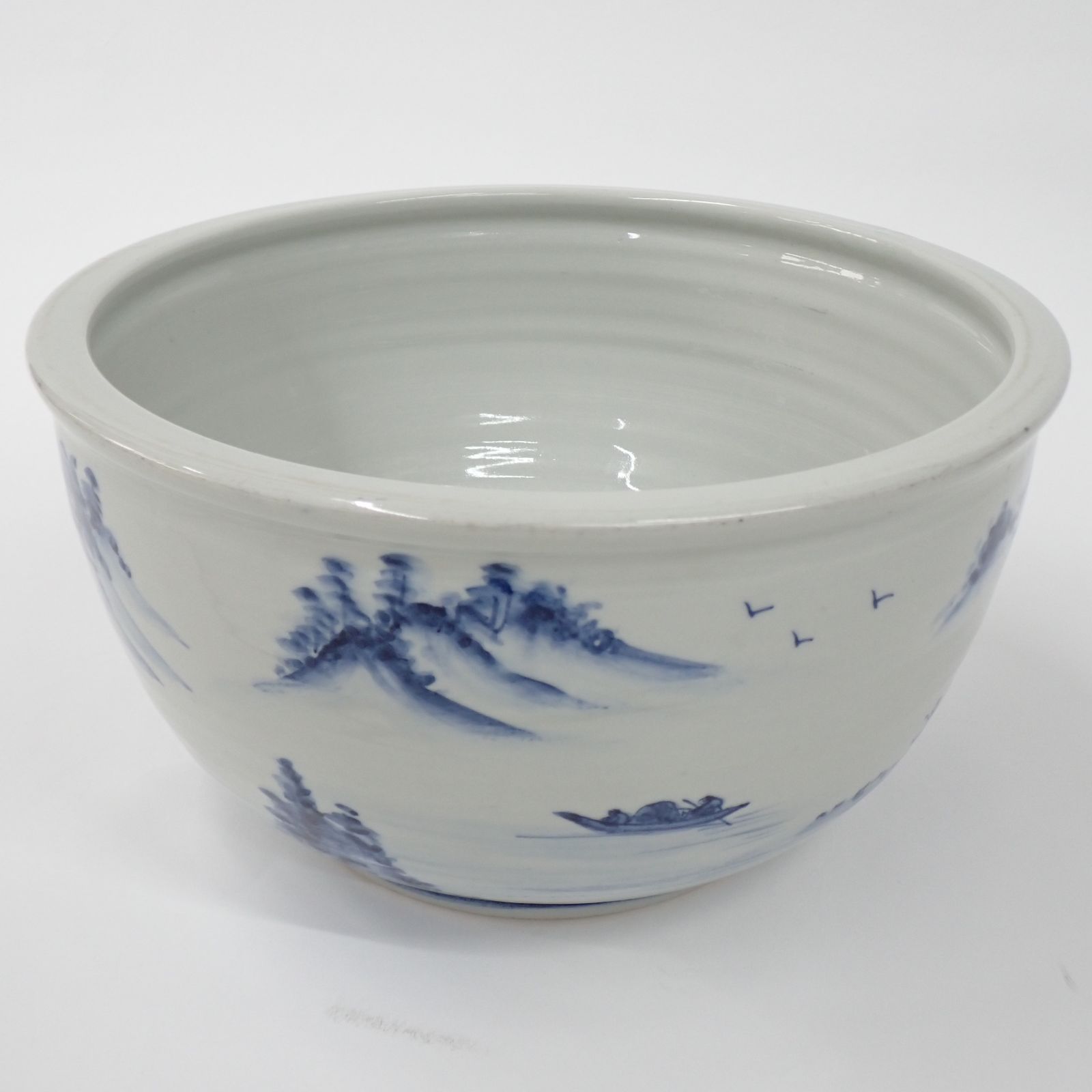 【骨董・美品】染付山水手焙 一対/2個 絵変わり 火鉢/金魚鉢/メダカ鉢 家具 火鉢 金魚鉢 メダカ鉢 山水図 風景 染付 丸型 在銘 直径約36.5×高さ約