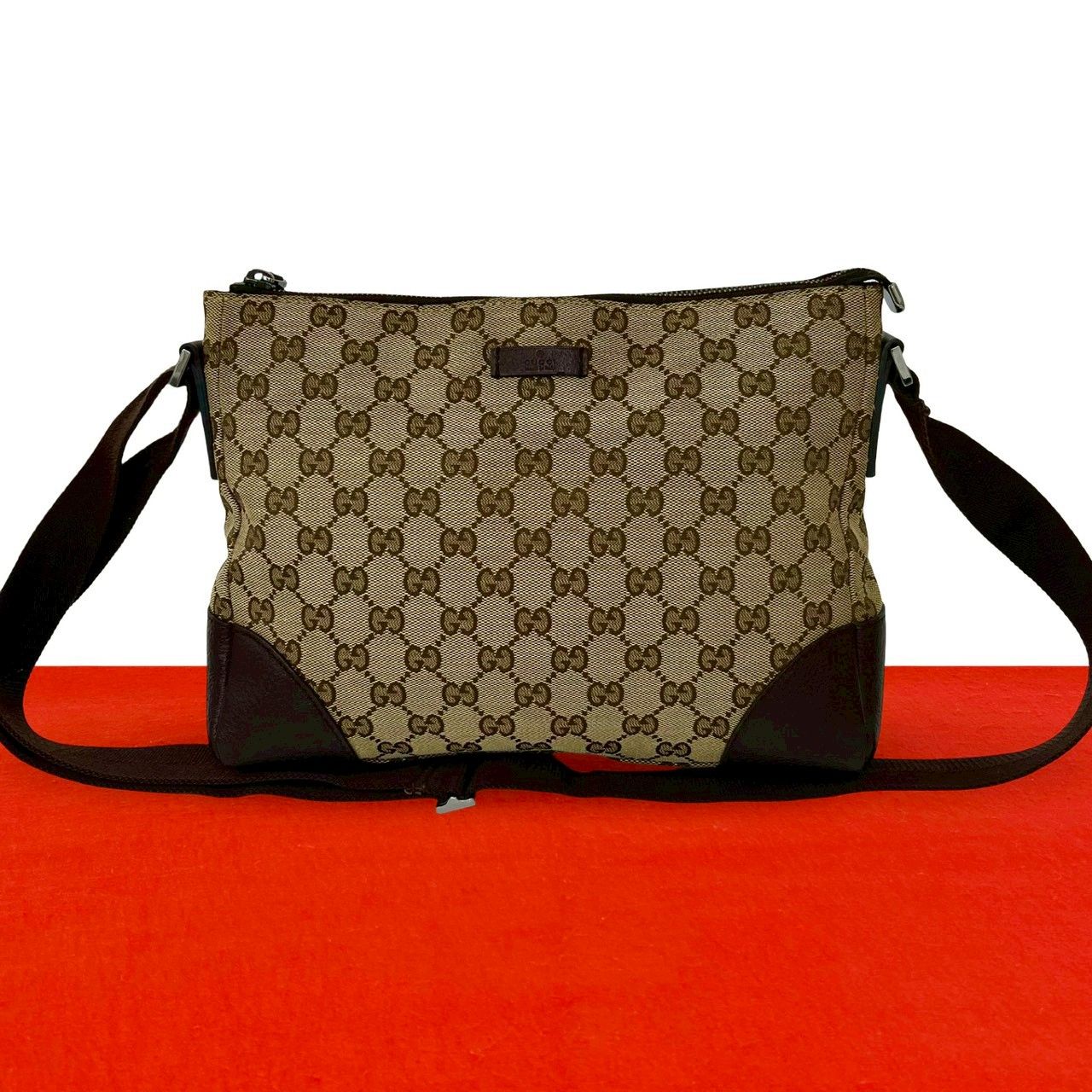 極 美品 GUCCI グッチ GGキャンバス GG 柄 ロゴ キャンバス レザー 本革 ショルダーバッグ ポシェット サコッシュ ブラウン 茶 91167