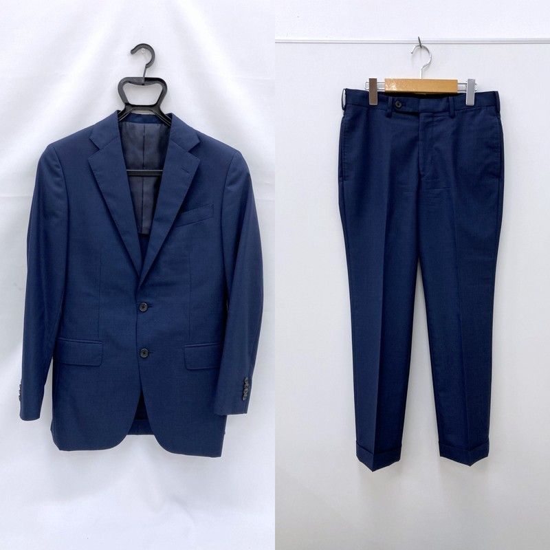 BARNEYS NEW YORK バーニーズニューヨーク スーツ US71216027 サイズ44 美品 2つボタン 背抜き 春夏用 ビジネス フォーマル 無地 ネイビー メンズ セットアップ ★SS253