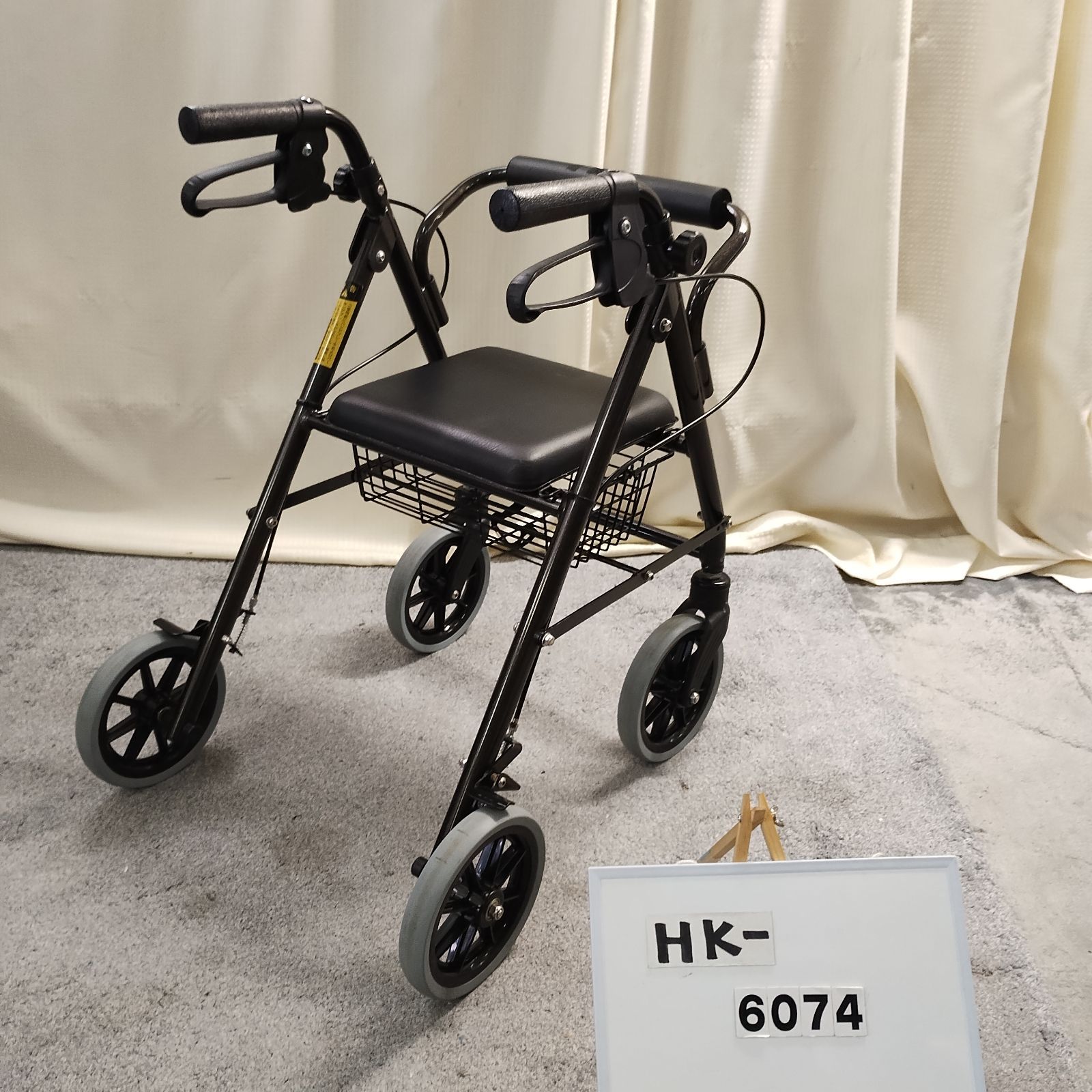HK-6074) 竹虎ヒューマンケア ハッピーミニ トール 歩行器 歩行車 歩行