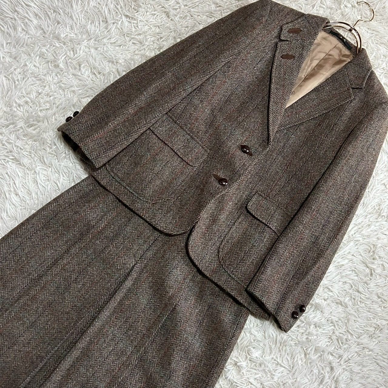 《良品》DAKS セットアップ スカートスーツ グレージュ 9AB2 オフィス