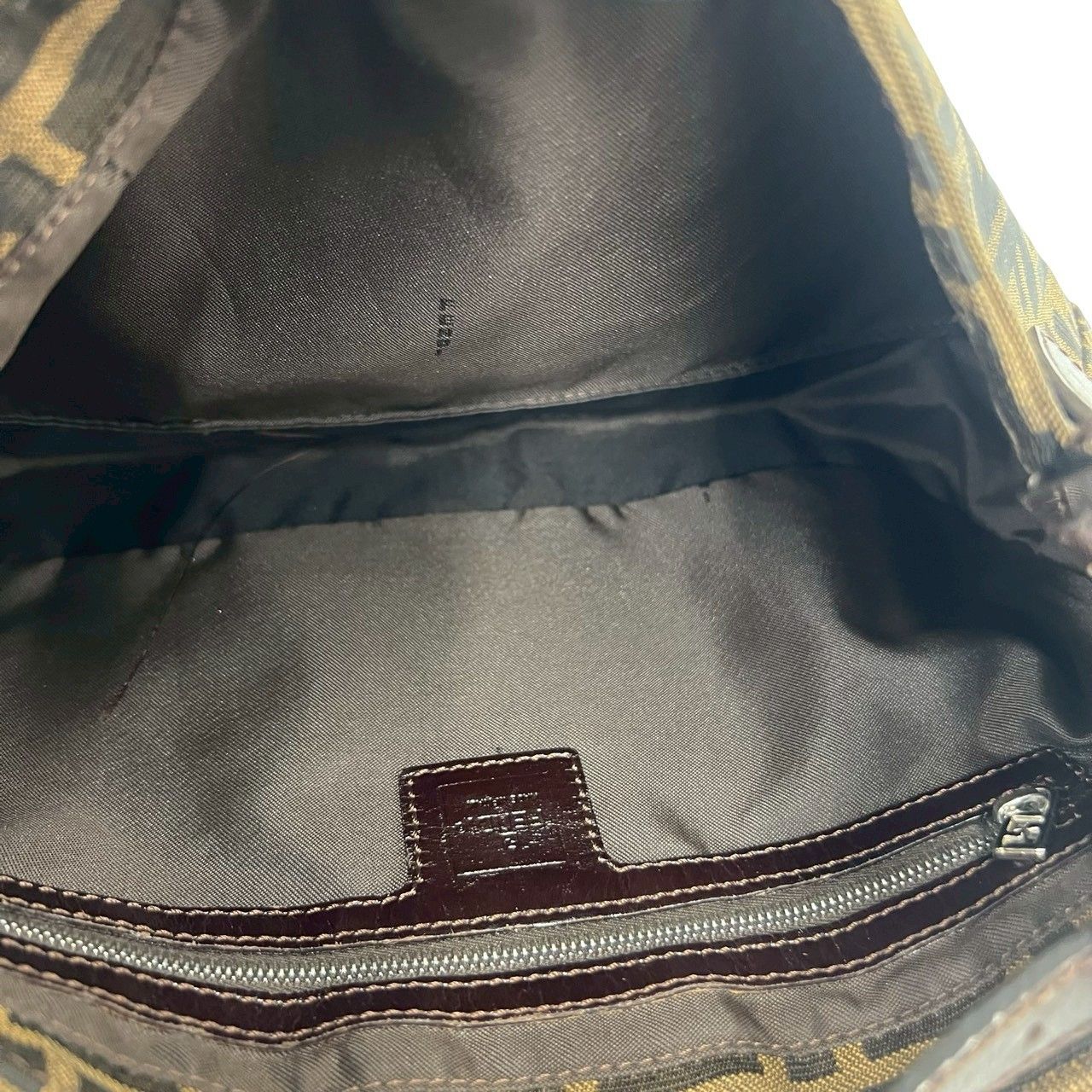 極 美品 FENDI フェンディ ヴィンテージ FF ズッカ 柄 キャンバス 