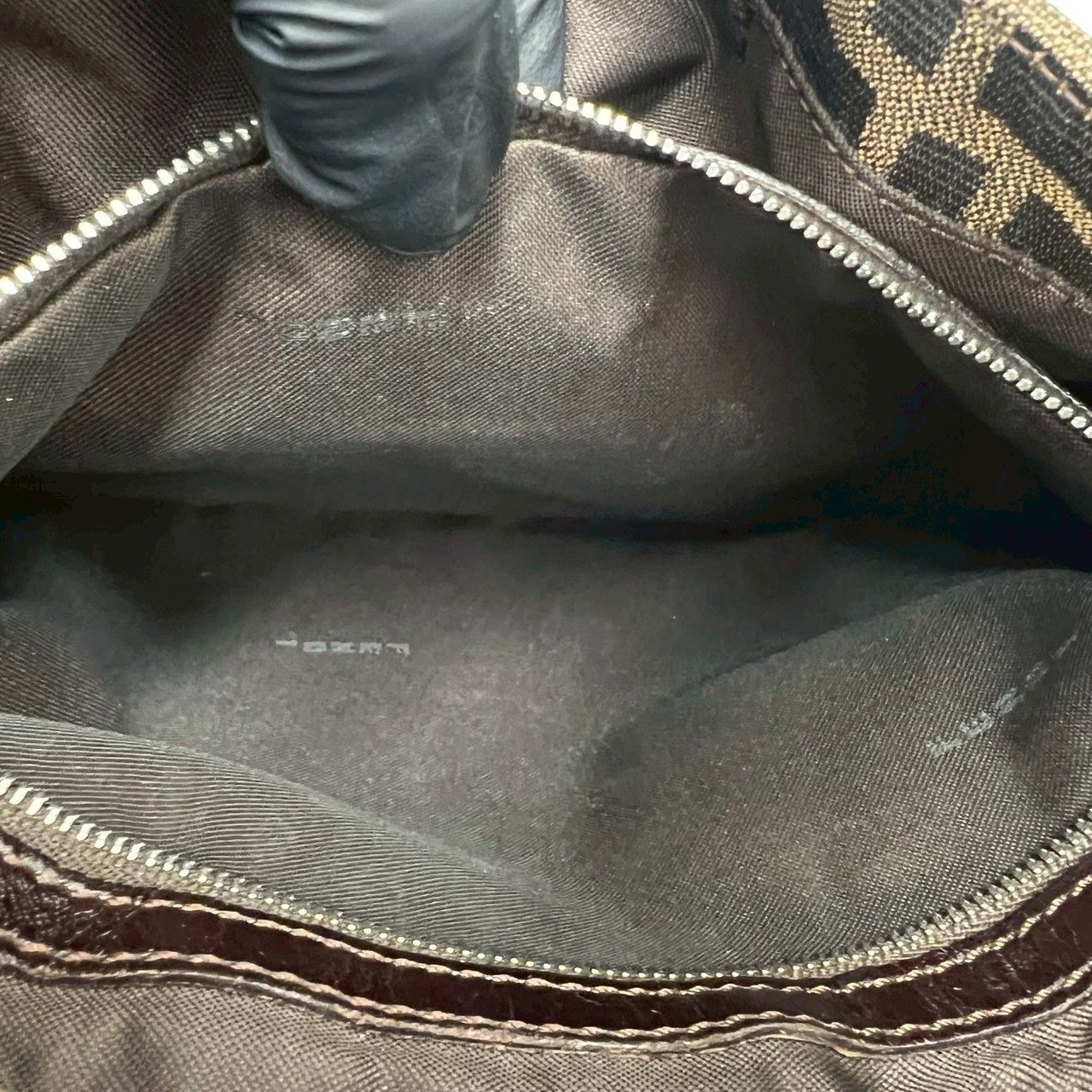 極 美品 FENDI フェンディ ヴィンテージ FF ズッカ 柄 キャンバス 
