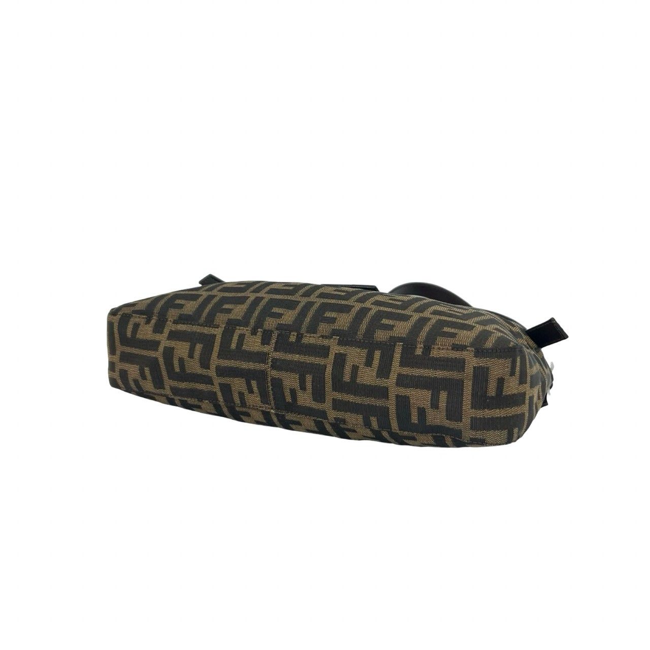 FENDI FFロゴ ズッカ柄 ウエストポーチ ボディバッグ ヴィンテージ 美品 極 美品 FENDI フェンディ ヴィンテージ FF ズッカ 柄 キャンバス