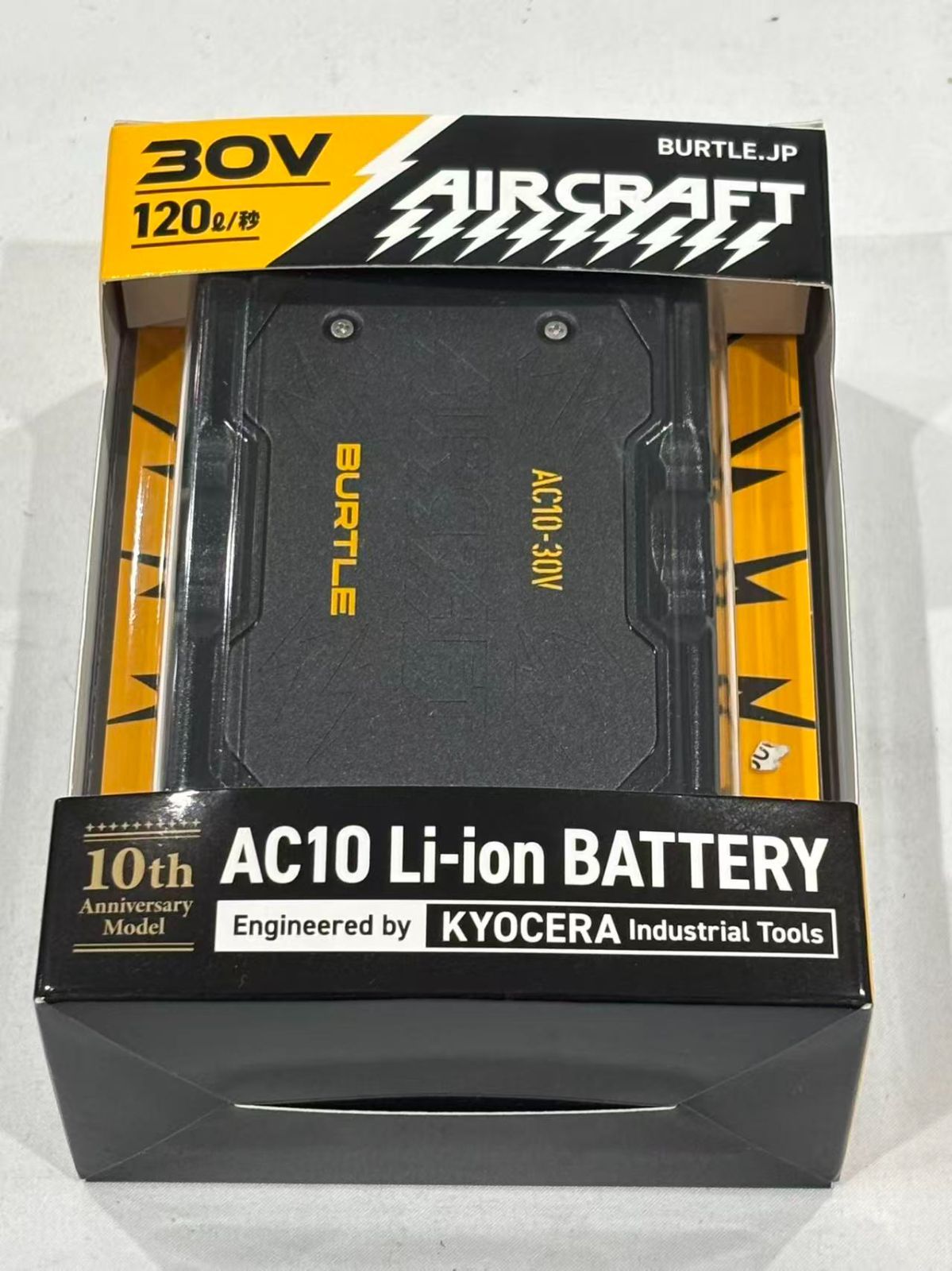 (新品 未使用) BURTLE バートル エアークラフト 10周年記念モデル リチウムイオンバッテリー マットブラック AC10 W 4960673685996