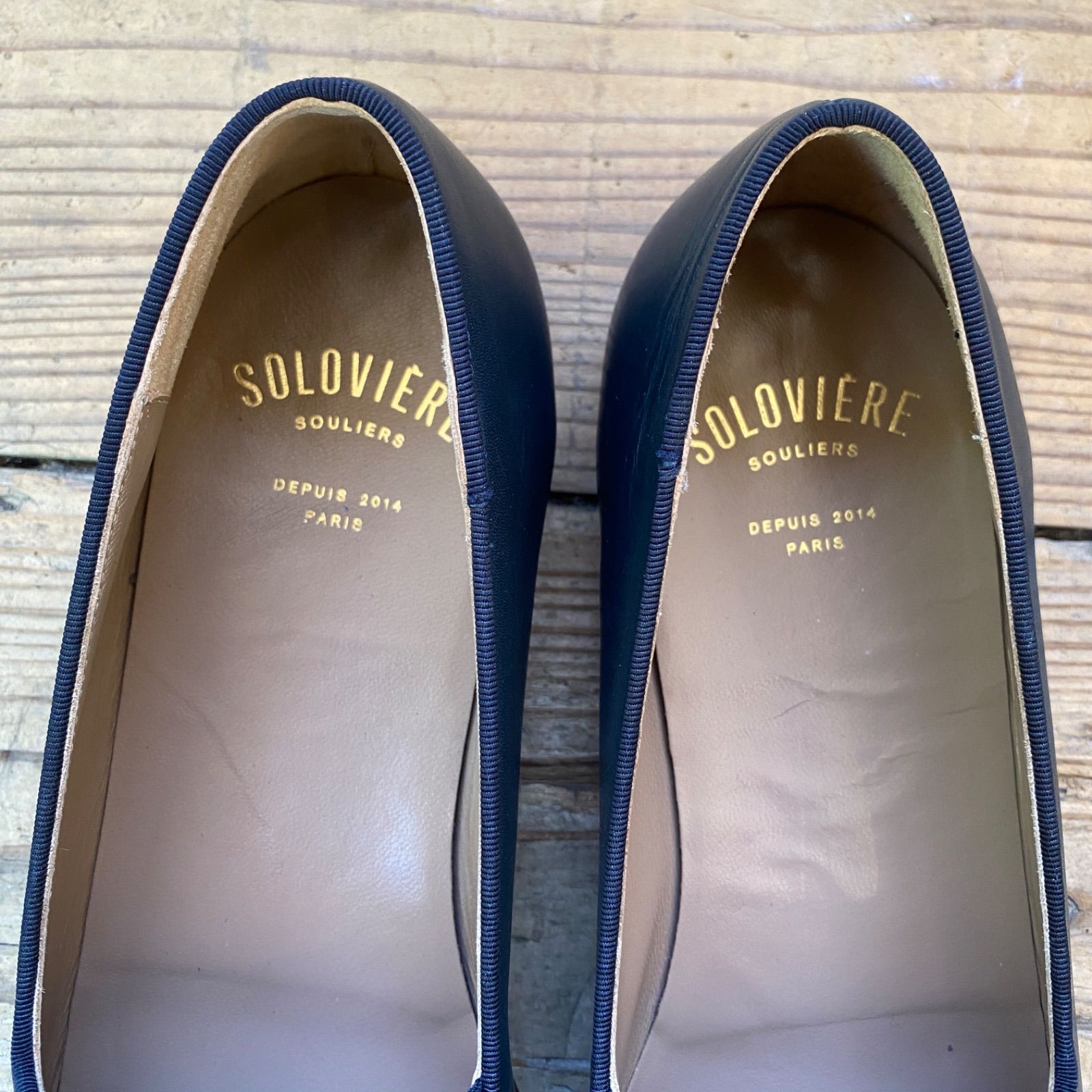 SOLOVIERE ソロヴィエール レザーフラットシューズ スリッポン 