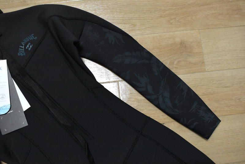 新品 BILLABONG SYNERGY ウェットスーツ フルスーツ 3/2mm M BC018-002