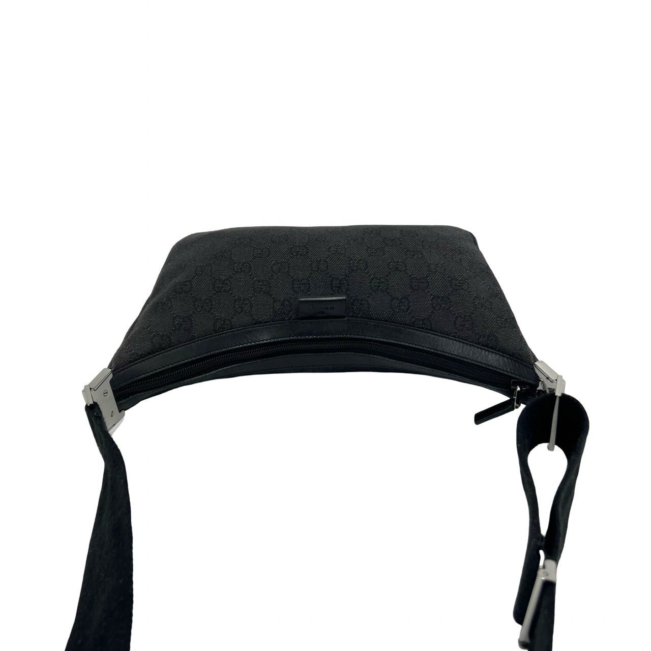 GUCCI GGキャンバス　ショルダーバッグ 極 美品 GUCCI グッチ GGキャンバス GG柄 ロゴ レザー 本革 キャンバス