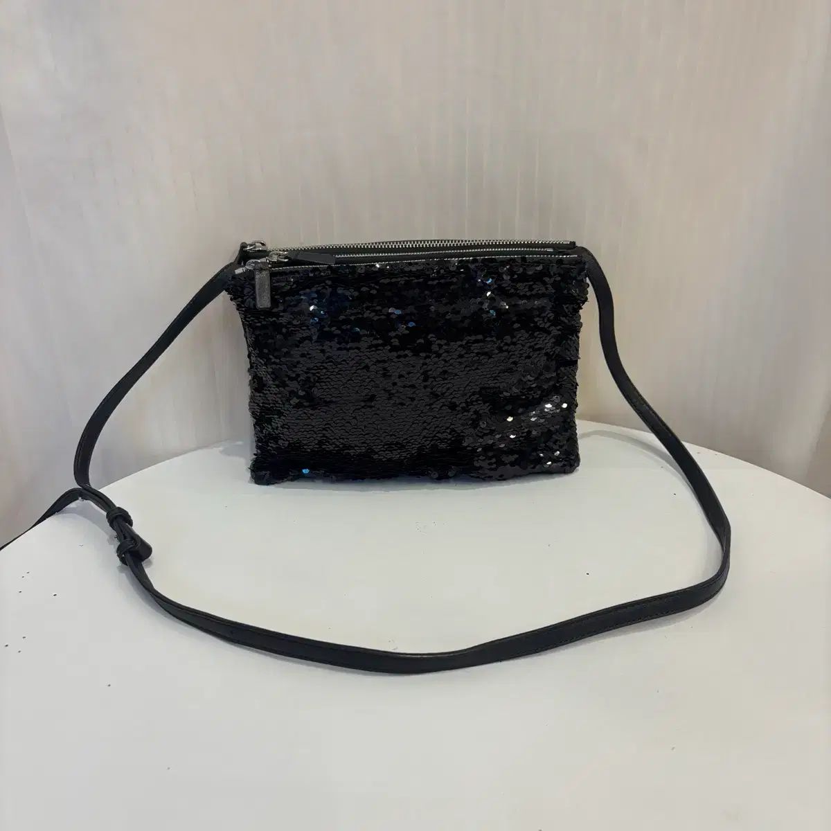 正規品 ナンバープロジェクト スパンコール クロスバッグ