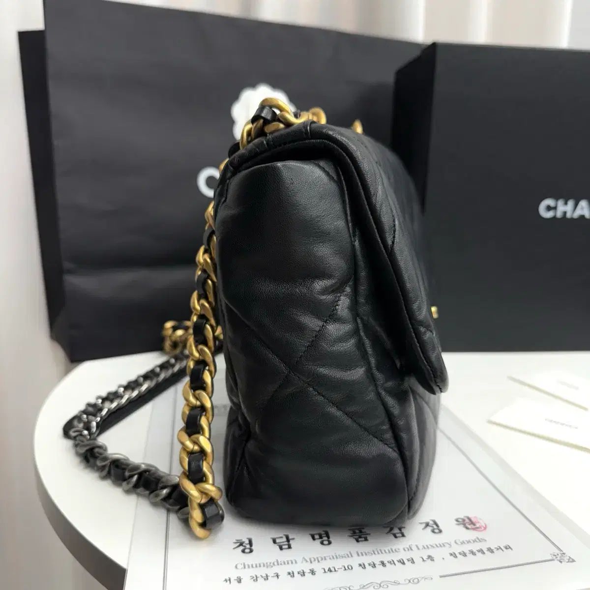 正規品 CHANEL シャネル 19バッグ ブラック ラムスキン ヴィンテージ 