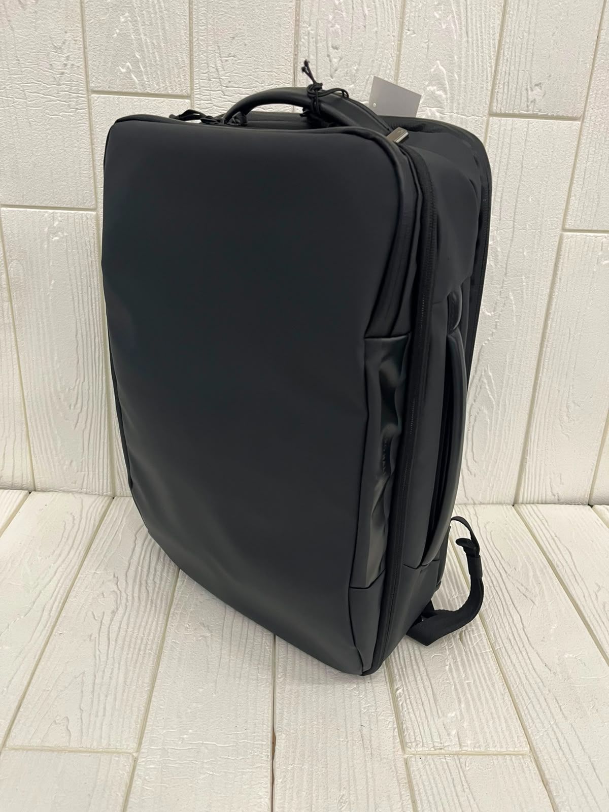 ZERO HALLIBURTON ビジネスリュック バックパック ブラック 18L 未使用