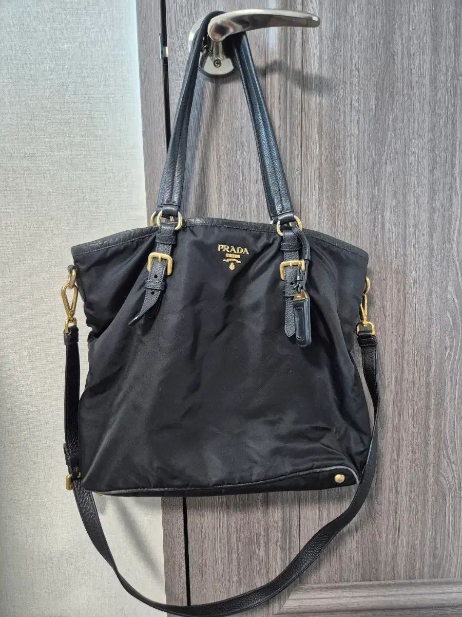 PRADA プラダ トートバッグ ブラック