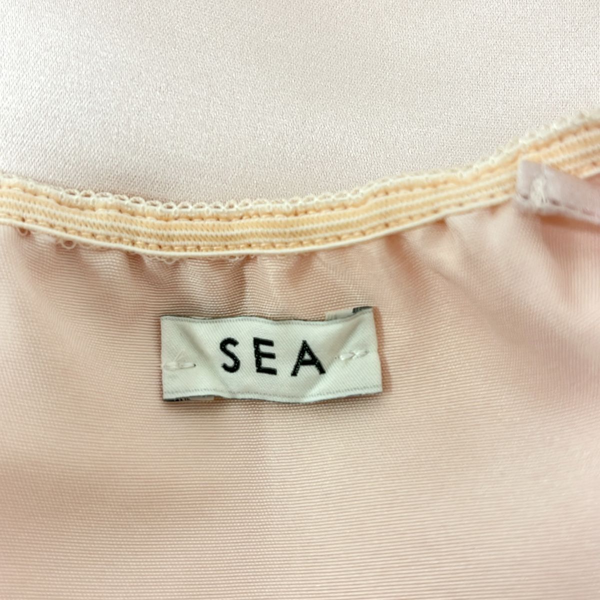 SEA HEAVY SATIN DORA CAMISOLE トップス SEA HEAVY SATIN DORA