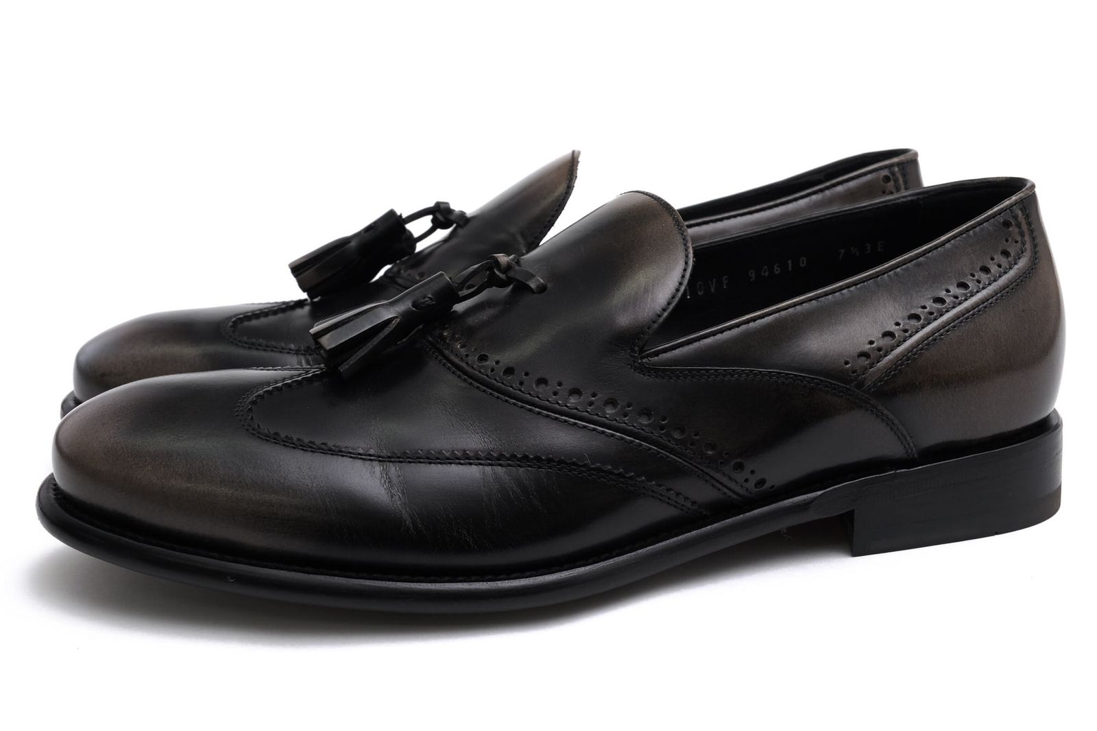 フェラガモ／Salvatore Ferragamo タッセルローファー シューズ 靴 メンズ 男性 男性用 レザー 革 本革 ダークブラウン 茶 ブラウン 10VF 94610 スリッポン マッケイ製法
