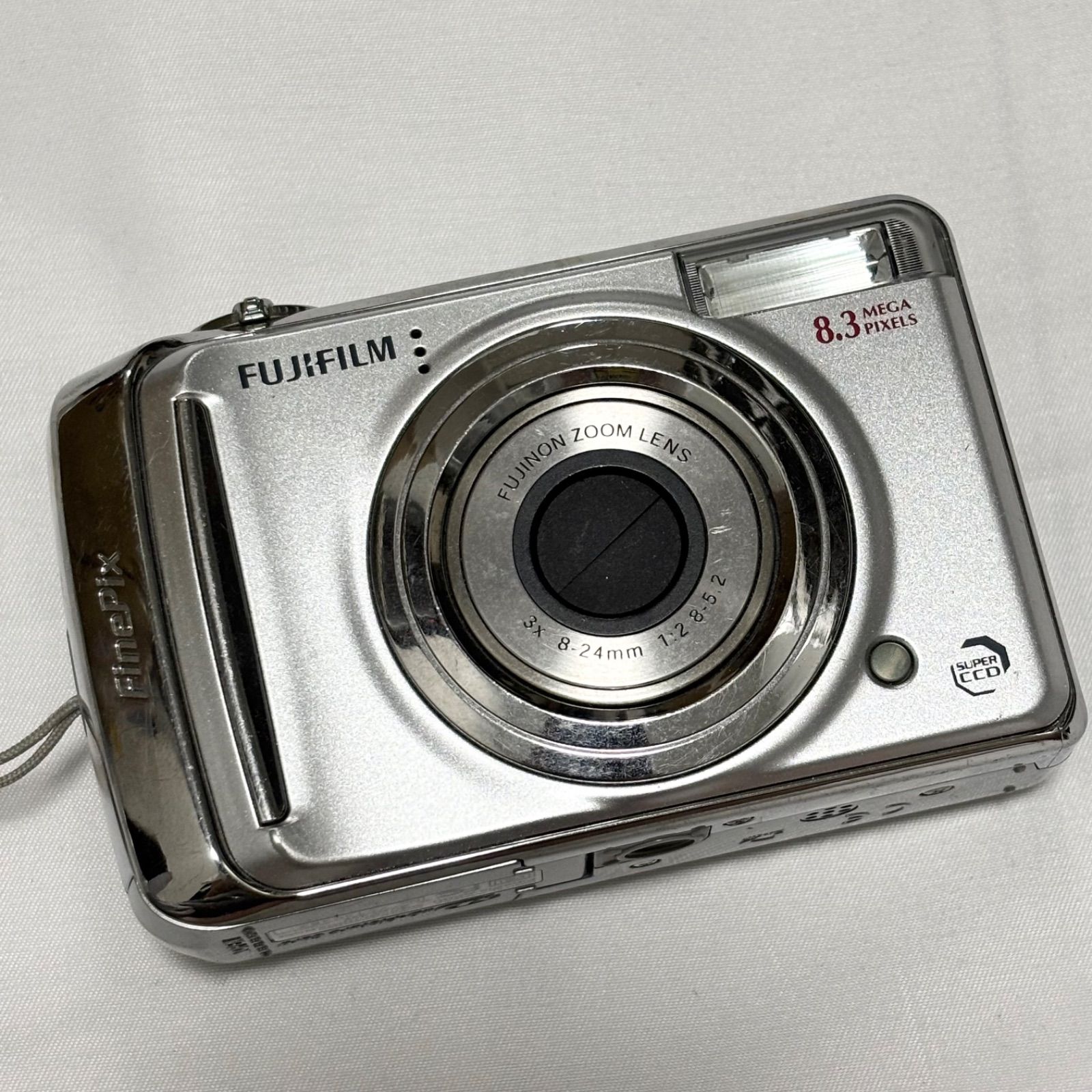 【送料無料】FUJIFILM/フジフィルム/FinePix A800/シルバー/コンパクトデジタルカメラ/デジカメ/撮影/写真/動作品/乾電池式