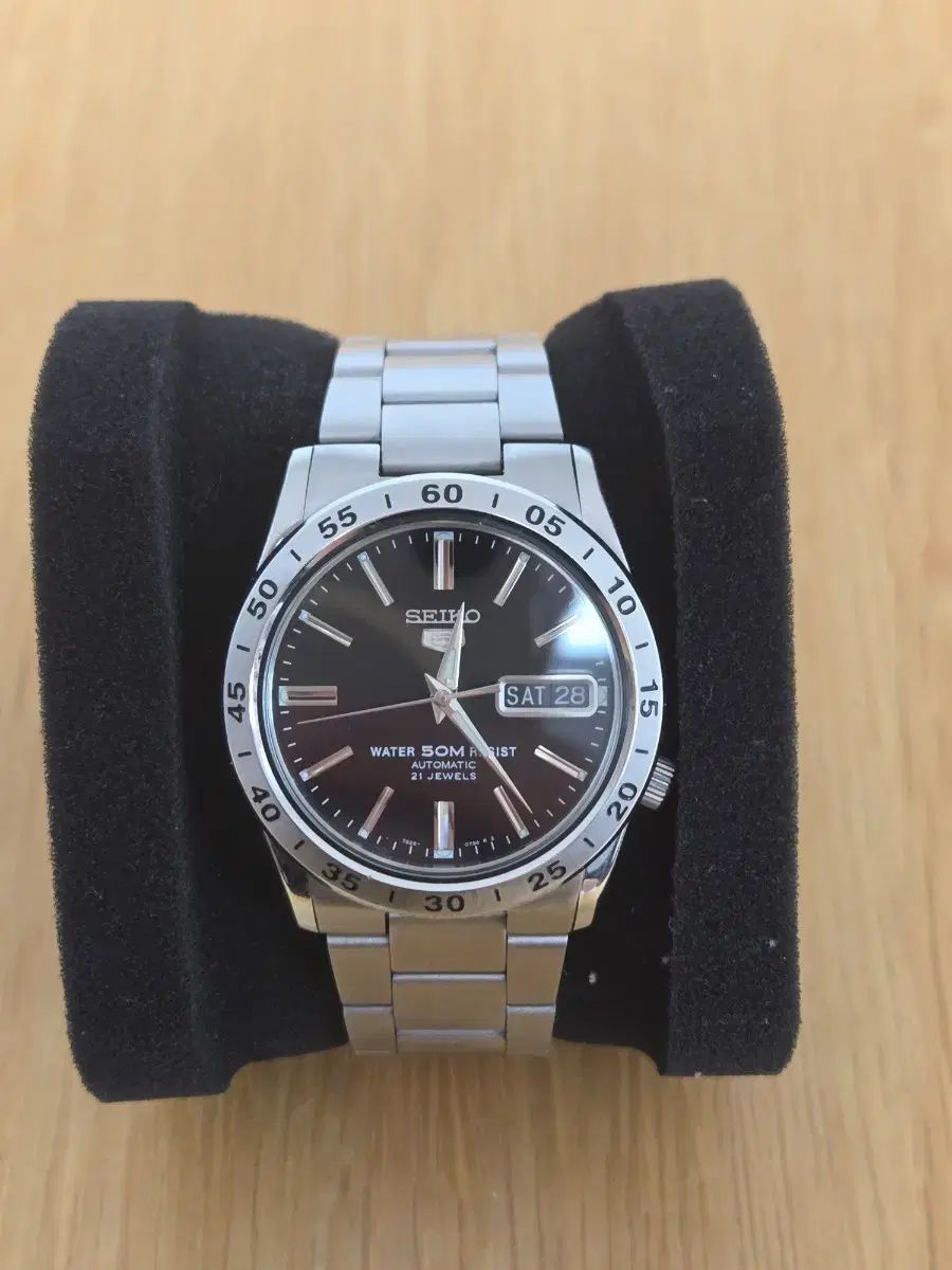 SEIKO5 SNKE01K1