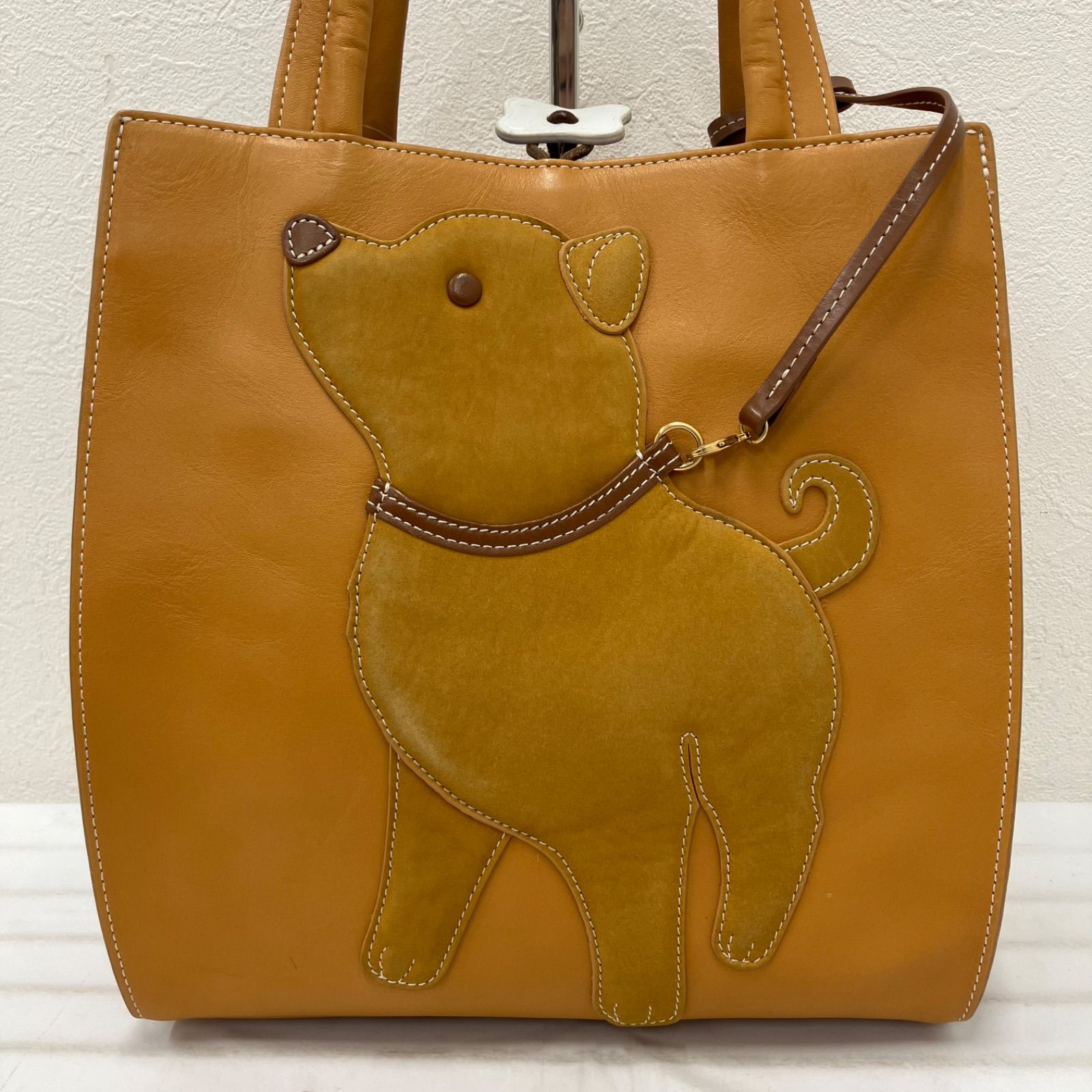 Y3913　Kitamura　キタムラ　ハンドバッグ　トートバッグ　キャメル　ブラウン　レザー　犬　いぬ　リード　柴犬　豆柴　レディース