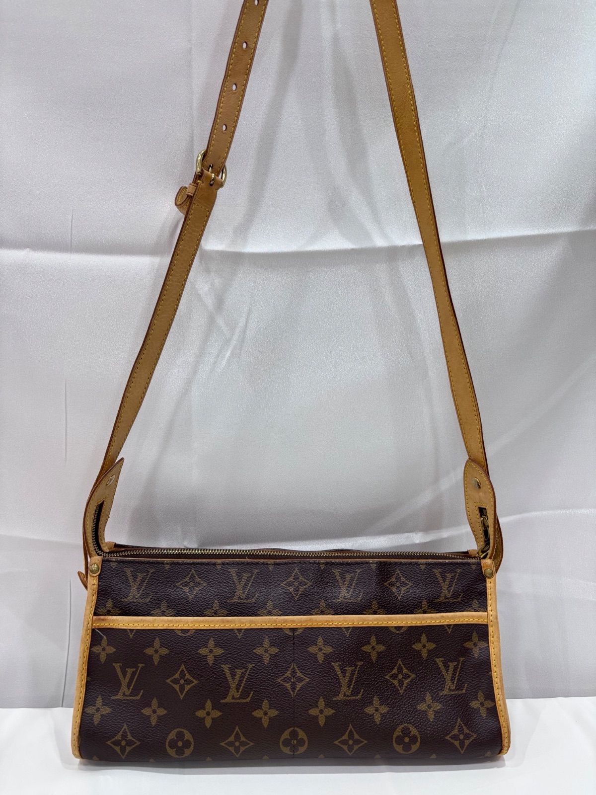 《中古》LOUIS VUITTON ルイヴィトン モノグラム ポパンクール ロン ショルダーバッグ