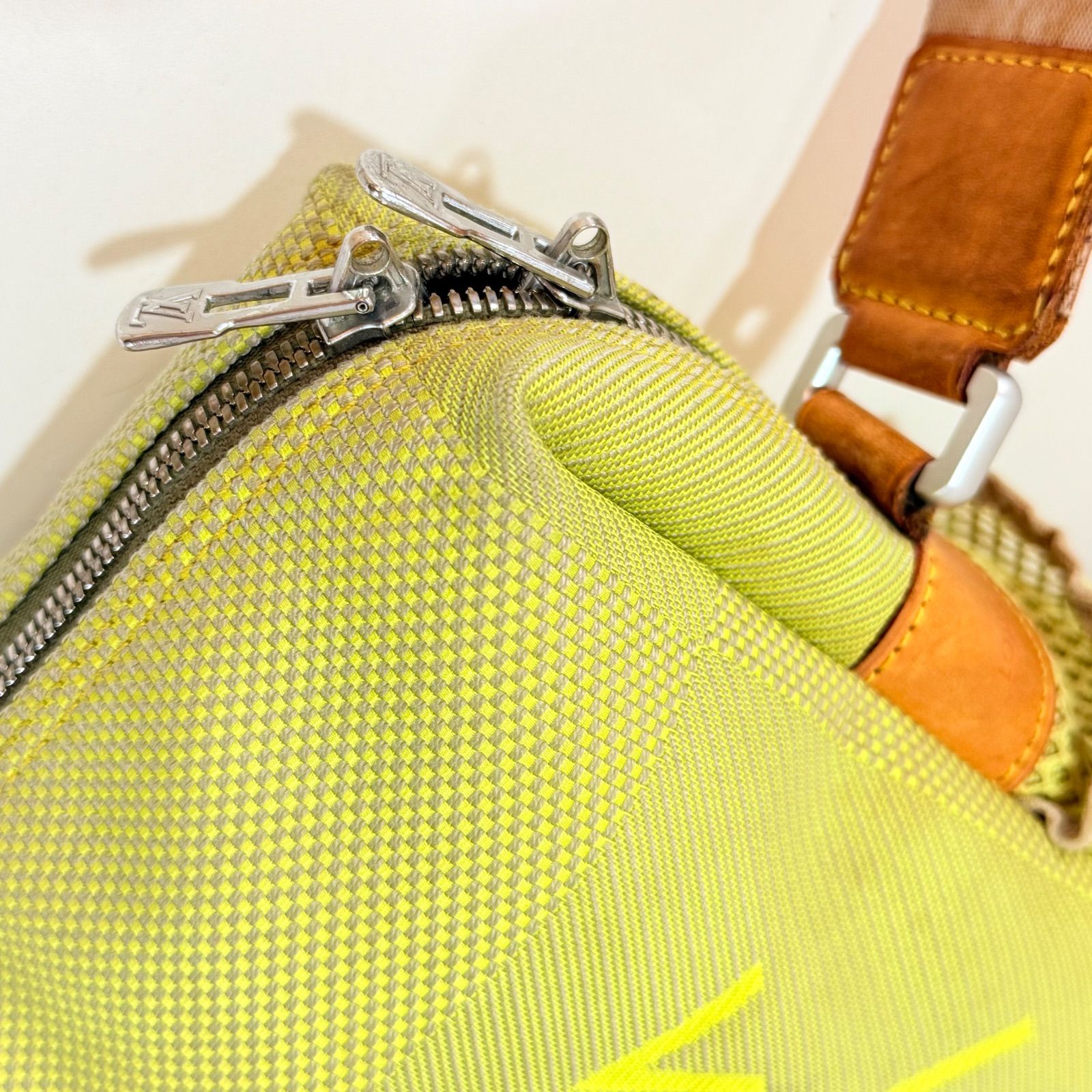 LOUIS VUITTON ルイヴィトン カップ ヴェザリー ショルダー 美品 