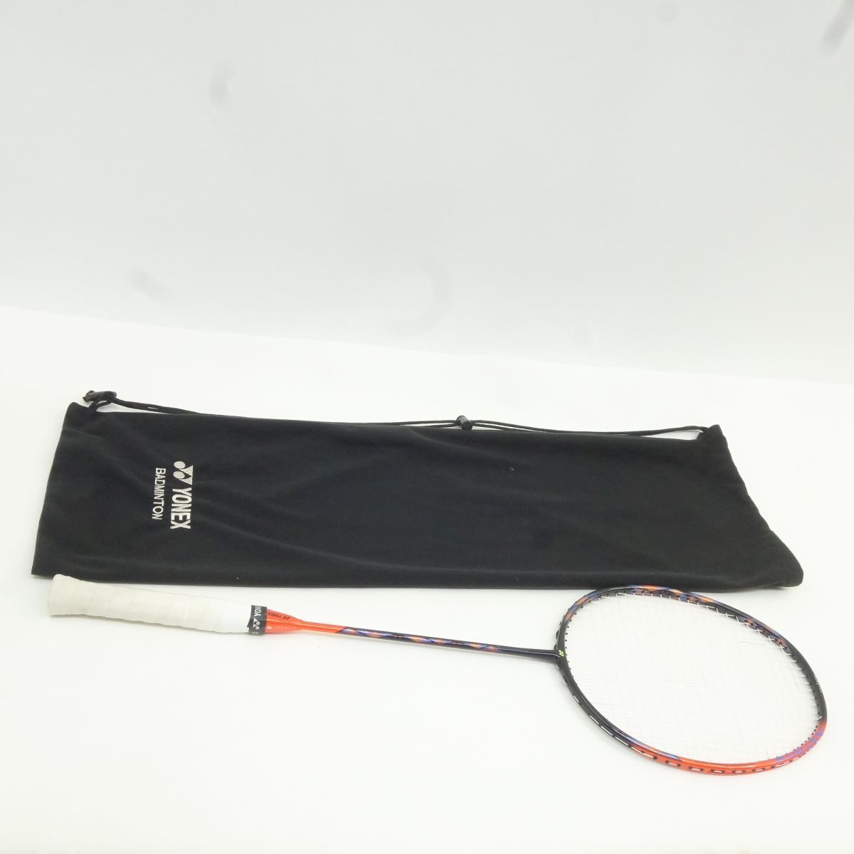 美品】YONEX バドミントンラケット アストロクス77PRO 4ug5 美品