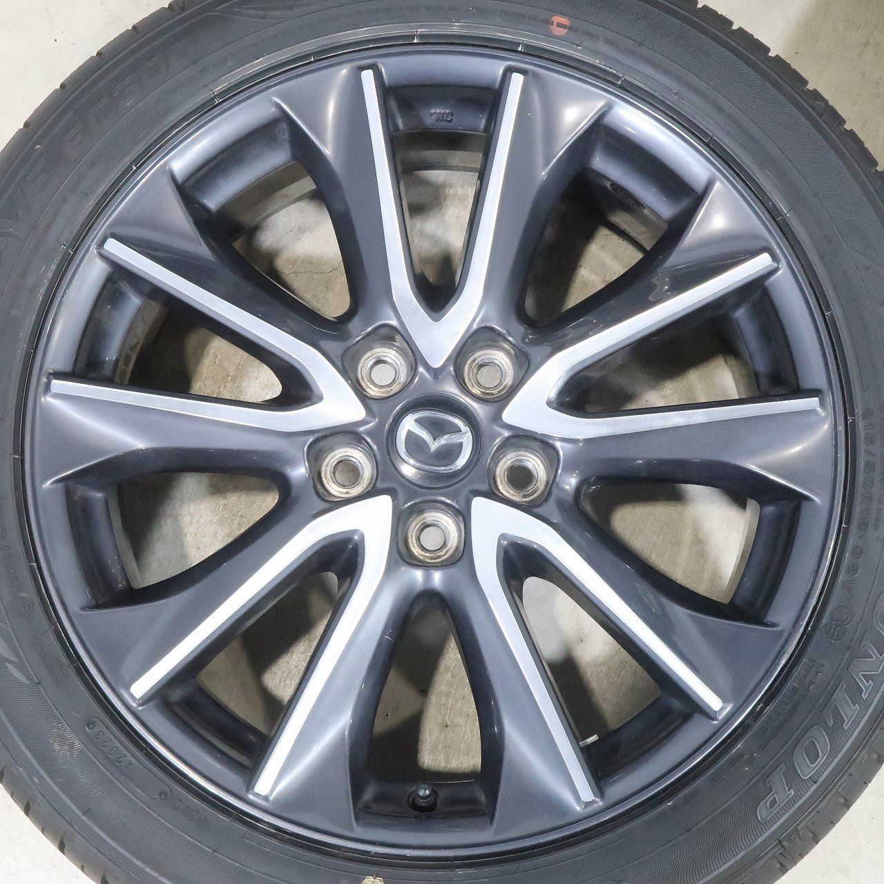 4本 マツダ CX-3 DK系 純正 18インチ ホイール 7J +50 5H PCD114.3 ラジアル バリ溝 ダンロップ エナセーブ EC300+ 2023年 215/50R18 MAZDA 4本 マツダ CX-3 DK系 純正 18インチ ホイール 7J +50 5H PCD114.3 ラジアル バリ溝 ダンロップ エナセーブ EC300+ 2023年 215/50R18 MAZDA