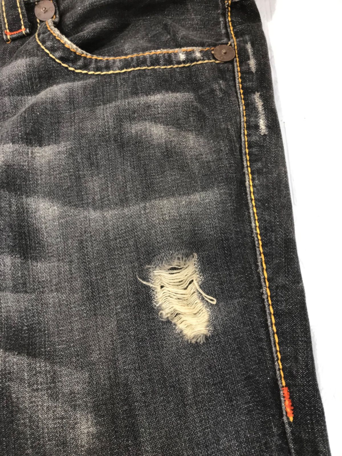 TRUE RELIGION デニムパンツ