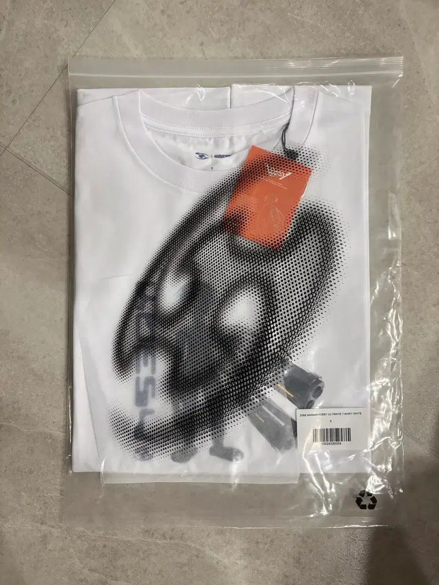 3 サンサンギアー(SAN SAN GEAR) コエシ アルティメット Tシャツ 白