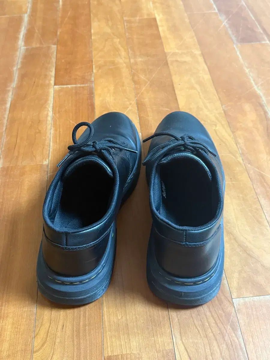 DR. MARTENS クルーソン ロー 270 (保証書含む)