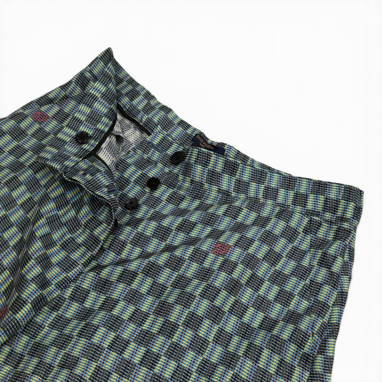 未使用品★LOUIS VUITTON ルイヴィトン シルク100％ 総柄プリント ボタンフライ ショートパンツ マルチ 38 イタリア製 正規品 レディース