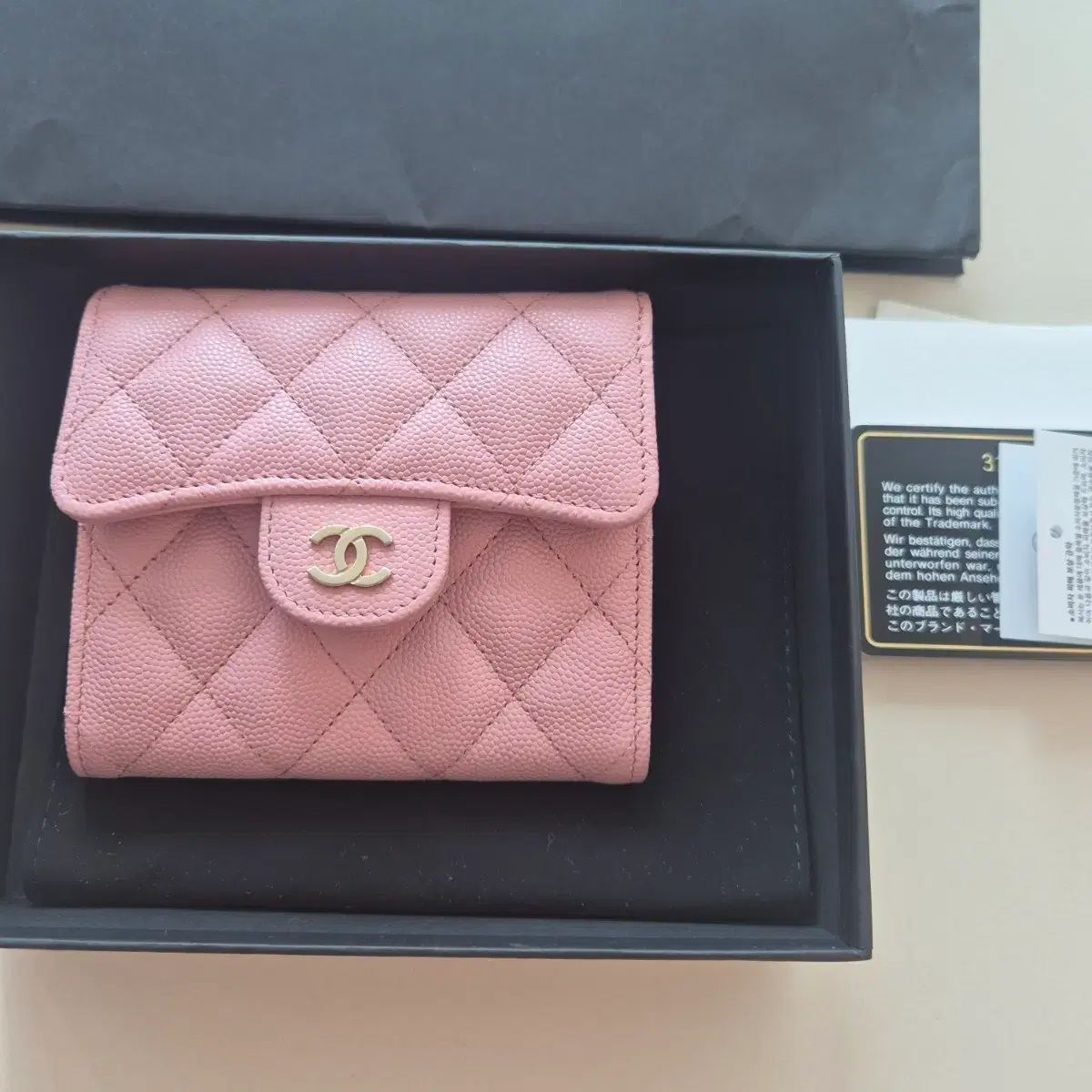 シャネル CHANEL Classic ピンク レディース 二つ折り財布
