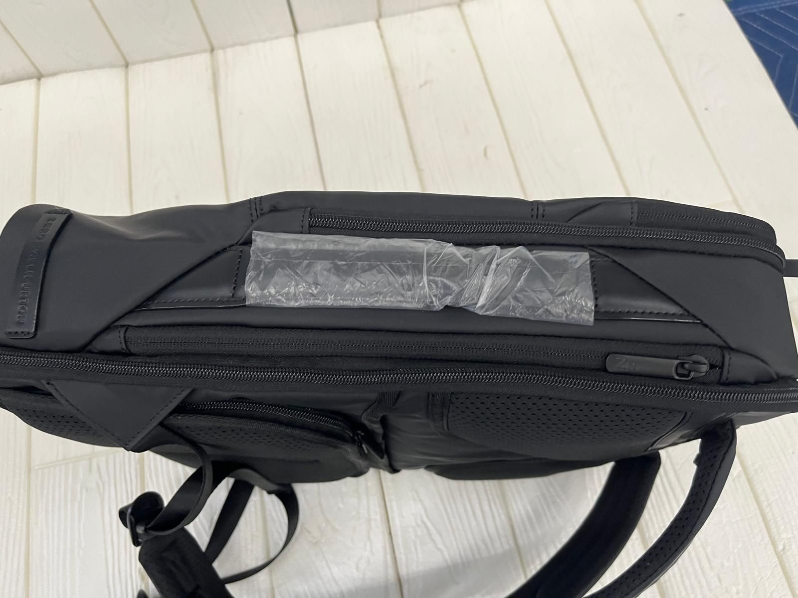 ゼロハリバートン ビジネスリュック PCリュック ブラック 13L 未使用 ゼロハリバートン ビジネスリュック PCリュック ブラック 13L 未使用
