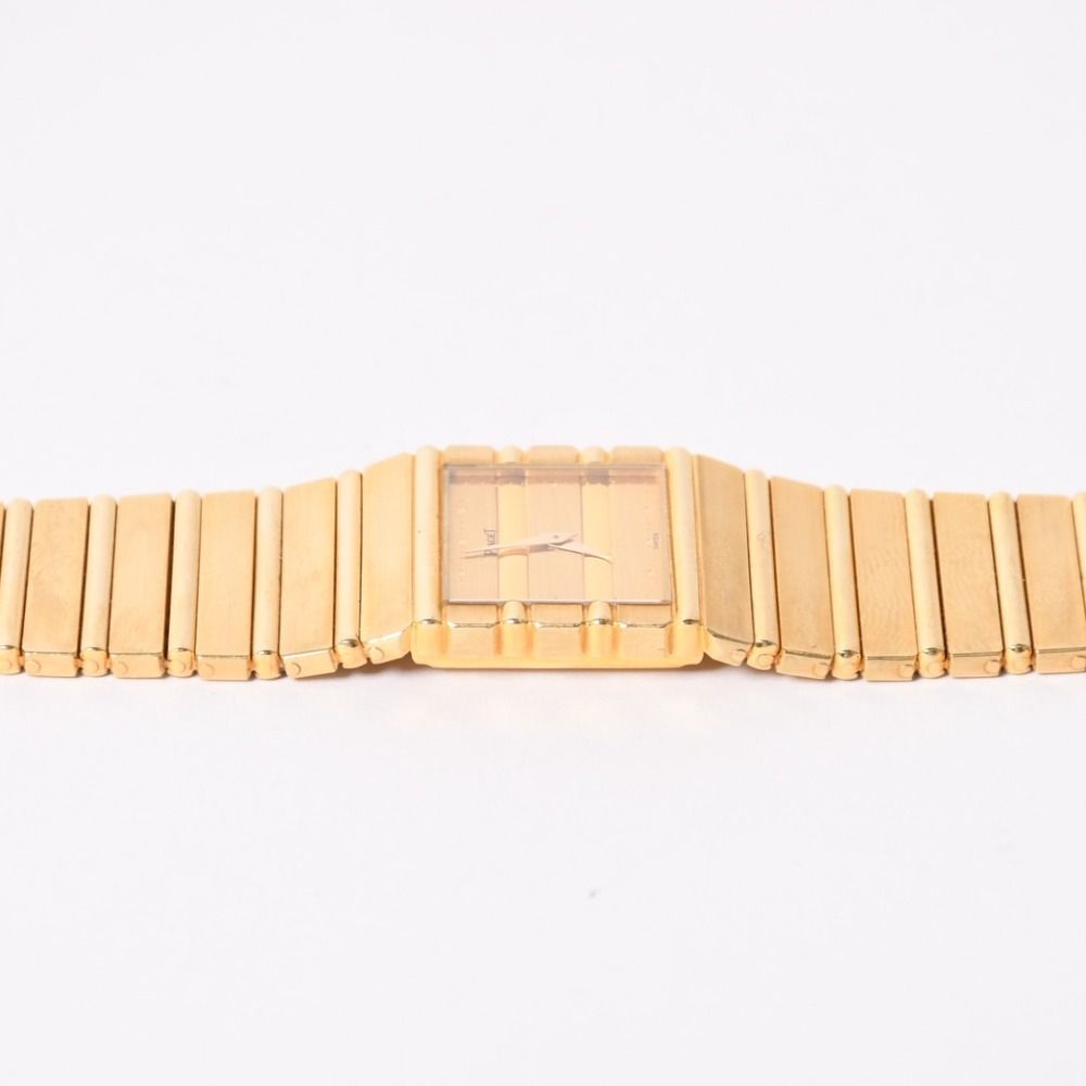 Piaget ピアジェ POLO ポロ 腕時計 7131C701 重量約146.35g K18YG 750刻印 クォーツ ゴールド文字盤 ガラスキズ 美品 中古 4a003590 Piaget ピアジェ POLO ポロ 腕時計 7131C701 重量約146.35g K18YG 750刻印 クォーツ ゴールド文字盤 ガラスキズ 美品 中古 4a003590