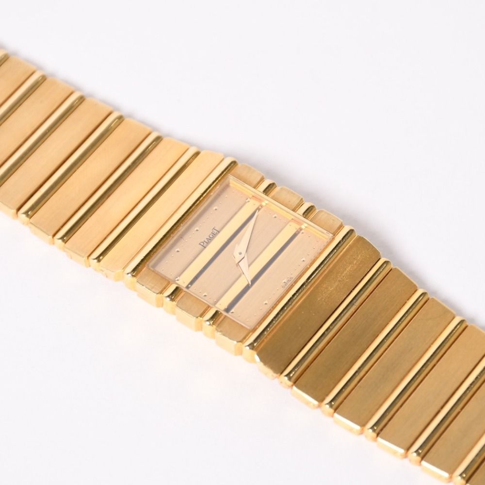 Piaget ピアジェ POLO ポロ 腕時計 7131C701 重量約146.35g K18YG 750刻印 クォーツ ゴールド文字盤 ガラスキズ 美品 中古 4a003590 Piaget ピアジェ POLO ポロ 腕時計 7131C701 重量約146.35g K18YG 750刻印 クォーツ ゴールド文字盤 ガラスキズ 美品 中古 4a003590