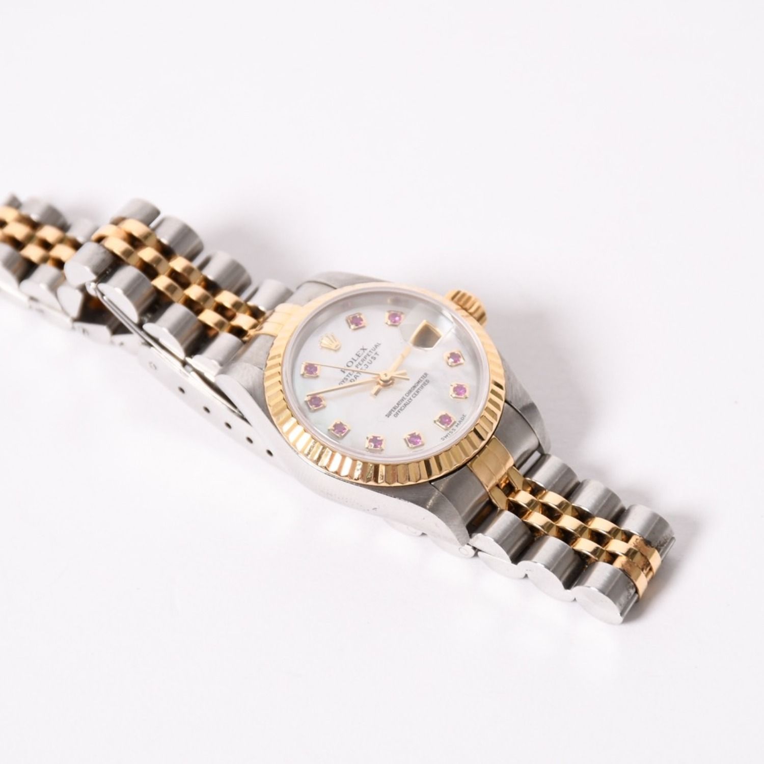 極美品 ROLEX ロレックス Datejust デイトジャスト 26mm 腕時計 79173NGR 重量57.63g 自動巻 SS/18KYG ルビー 白蝶貝文字盤 中古 4a003446 極美品 ROLEX ロレックス Datejust デイトジャスト 26mm 腕時計 79173NGR 重量57.63g 自動巻 SS/18KYG ルビー 白蝶貝文字盤 中古 4a003446