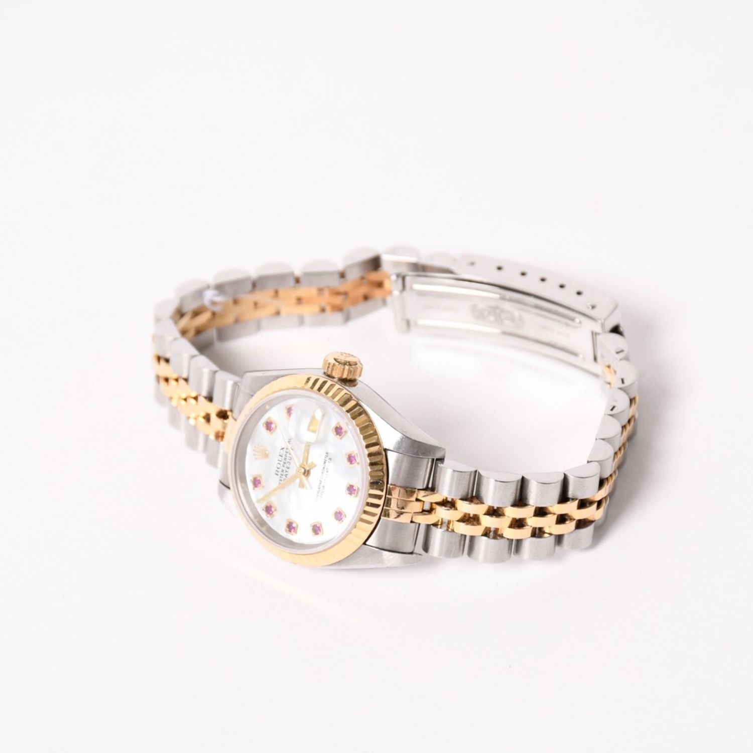 極美品 ROLEX ロレックス Datejust デイトジャスト 26mm 腕時計 79173NGR 重量57.63g 自動巻 SS/18KYG ルビー 白蝶貝文字盤 中古 4a003446 極美品 ROLEX ロレックス Datejust デイトジャスト 26mm 腕時計 79173NGR 重量57.63g 自動巻 SS/18KYG ルビー 白蝶貝文字盤 中古 4a003446