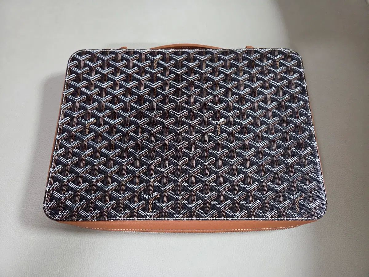 Masion Goyard ゴヤール 콤파뇽 ユニバーサル ブラック タン