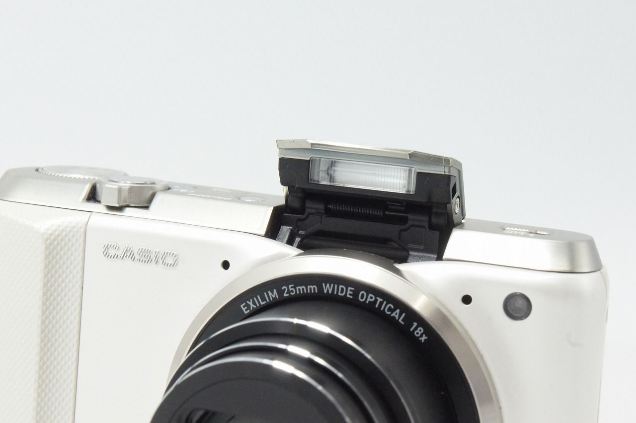 CASIO カシオ EXILIM EX-ZR800 コンパクトデジタルカメラ ホワイト 元