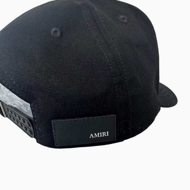 アミリ AMIRI スタッガード ロゴ ベースボール キャップ 帽子